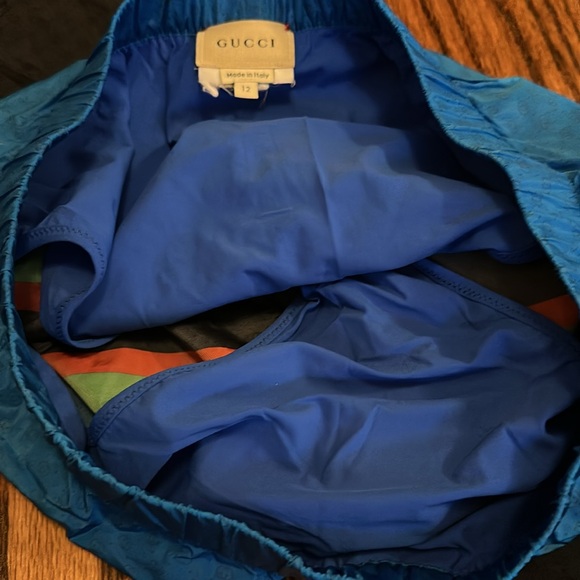 Gucci boys swim trunks size 12 - Picture 4 of 4